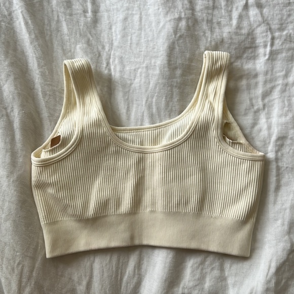 Womens ribbed tank and short set size small, ivory color - Picture 3 of 5